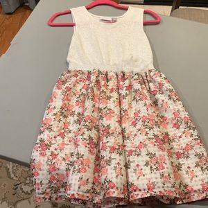 Childrens Place girls dress NWOT size L(10/12)